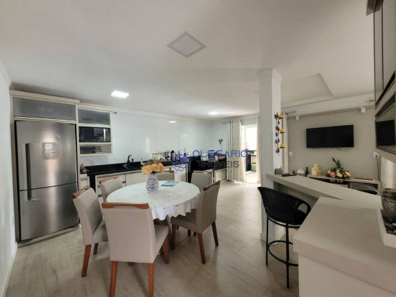 Imagem Sobrado com 4 Quartos à Venda, 233 m² em Armação - Penha Imagem Sobrado com 4 Quartos à Venda, 233 m² em Armação - Penha
