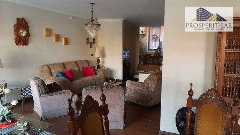 Imagem Casa com 3 Quartos à Venda, 398 m² em Vila Galvão - Guarulhos Imagem Casa com 3 Quartos à Venda, 398 m² em Vila Galvão - Guarulhos