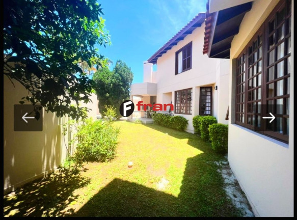 Imagem Casa com 4 Quartos à Venda, 297 m² em Córrego Grande - Florianópolis