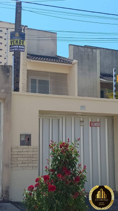 Imagem Casa com 4 Quartos à Venda,  em Lagoa Redonda - Fortaleza