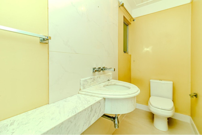 Imagem Apartamento com 3 Quartos à Venda, 177 m² em Centro Histórico - Porto Alegre Imagem Apartamento com 3 Quartos à Venda, 177 m² em Centro Histórico - Porto Alegre