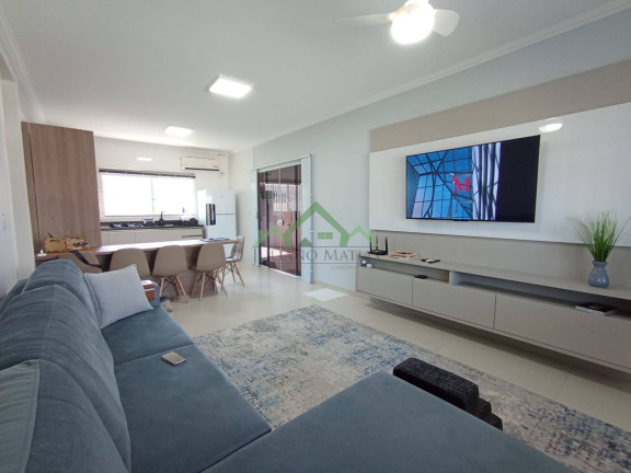 Imagem Casa com 3 Quartos à Venda, 360 m² em Centro - Balneário Barra Do Sul