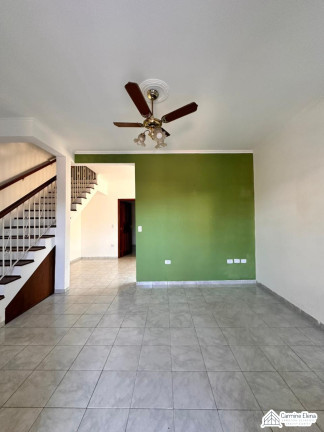 Imagem Sobrado com 4 Quartos para Alugar, 127 m² em Centro - Ubatuba