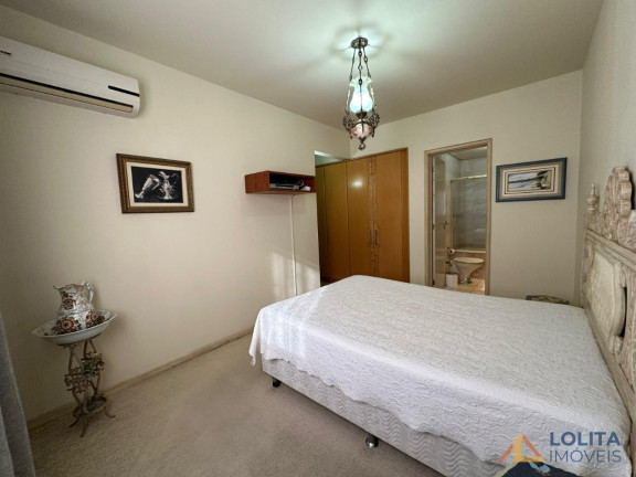 Imagem Apartamento com 3 Quartos à Venda, 107 m² em Centro - Florianópolis Imagem Apartamento com 3 Quartos à Venda, 107 m² em Centro - Florianópolis