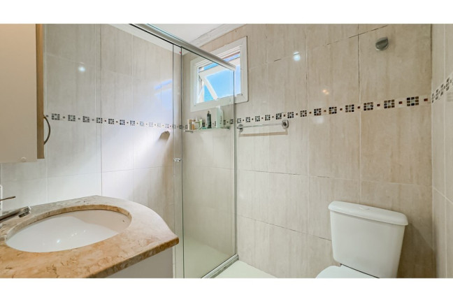 Imagem Apartamento com 3 Quartos à Venda, 136 m² em Petrópolis - Porto Alegre