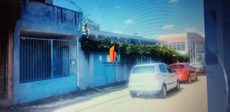 Imagem Sobrado com 4 Quartos à Venda, 250 m² em Bairro Do Anhangabaú - Jundiaí Imagem Sobrado com 4 Quartos à Venda, 250 m² em Bairro Do Anhangabaú - Jundiaí