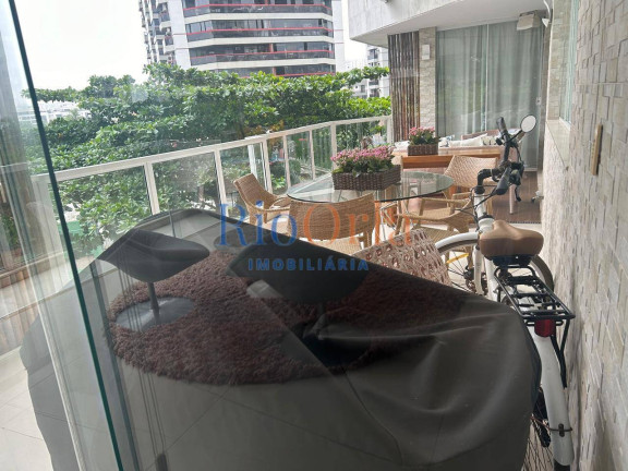 Imagem Apartamento com 3 Quartos à Venda, 220 m² em Barra Da Tijuca - Rio De Janeiro Imagem Apartamento com 3 Quartos à Venda, 220 m² em Barra Da Tijuca - Rio De Janeiro