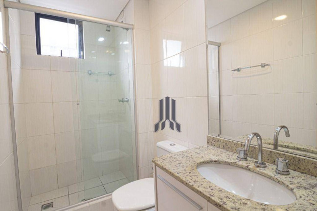 Imagem Apartamento com 2 Quartos para Alugar, 64 m² em Centro - Curitiba Imagem Apartamento com 2 Quartos para Alugar, 64 m² em Centro - Curitiba