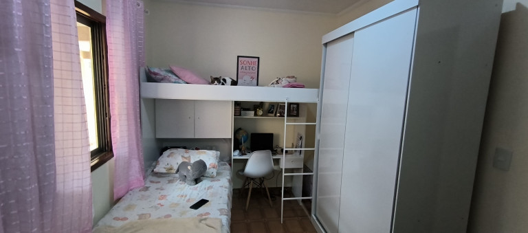Imagem Casa com 3 Quartos à Venda, 250 m² em Laranjeiras - Caieiras Imagem Casa com 3 Quartos à Venda, 250 m² em Laranjeiras - Caieiras