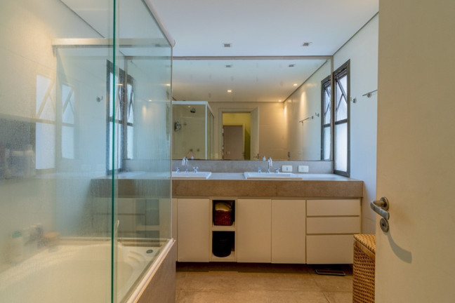 Imagem Imóvel com 4 Quartos à Venda, 261 m² em Vila Morumbi - São Paulo Imagem Imóvel com 4 Quartos à Venda, 261 m² em Vila Morumbi - São Paulo