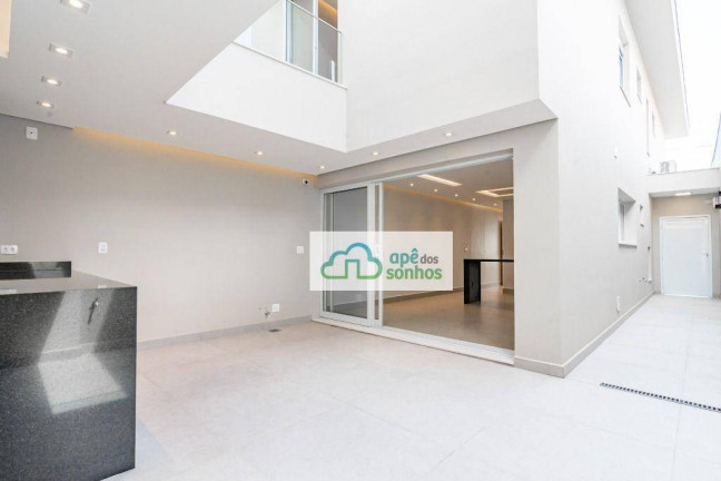 Casa com 3 Quartos à Venda, 215 m² em Vila Madalena - São Paulo
