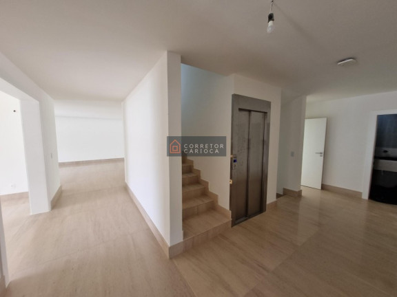 Imagem Casa com 5 Quartos à Venda, 2.000 m² em Barra Da Tijuca - Rio De Janeiro Imagem Casa com 5 Quartos à Venda, 2.000 m² em Barra Da Tijuca - Rio De Janeiro