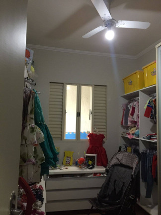 Imagem Casa com 3 Quartos para Alugar, 200 m² em Piracangaguá - Taubaté Imagem Casa com 3 Quartos para Alugar, 200 m² em Piracangaguá - Taubaté