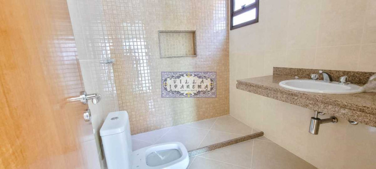Imagem Imóvel com 4 Quartos à Venda, 252 m² em Barra Da Tijuca - Rio De Janeiro Imagem Imóvel com 4 Quartos à Venda, 252 m² em Barra Da Tijuca - Rio De Janeiro