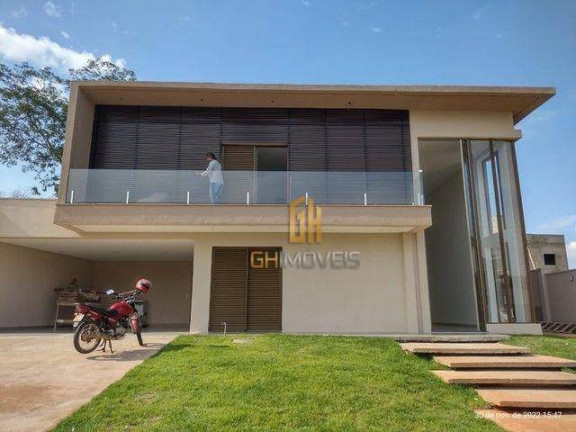 Imagem Sobrado com 4 Quartos à Venda, 351 m² em Residencial Goiânia Golfe Clube - Goiânia Imagem Sobrado com 4 Quartos à Venda, 351 m² em Residencial Goiânia Golfe Clube - Goiânia