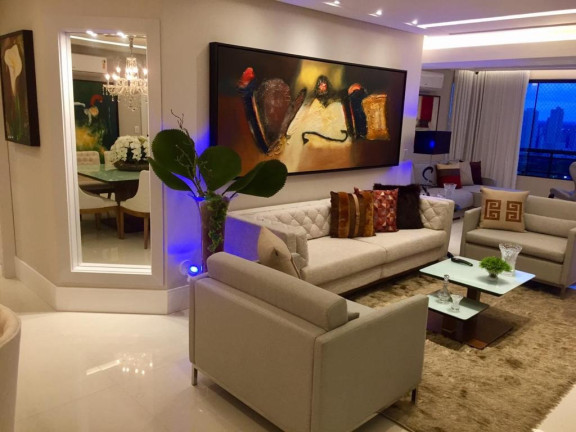 Imagem Imóvel com 4 Quartos à Venda, 200 m² em Umarizal - Belém Imagem Imóvel com 4 Quartos à Venda, 200 m² em Umarizal - Belém