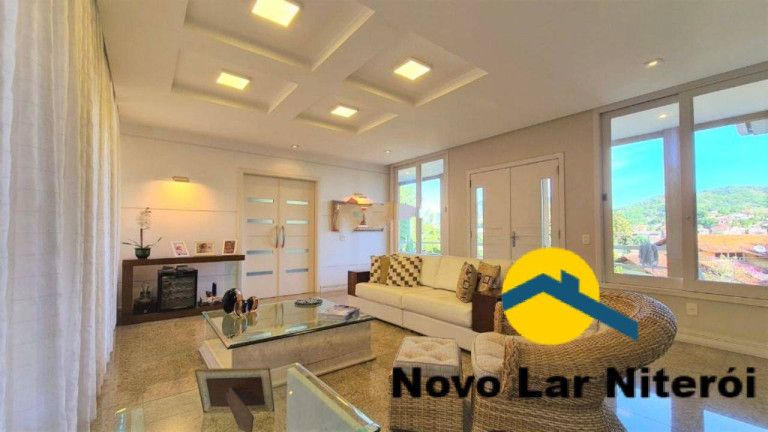 Imagem Casa com 3 Quartos à Venda, 298 m² em Sapê - Niterói Imagem Casa com 3 Quartos à Venda, 298 m² em Sapê - Niterói