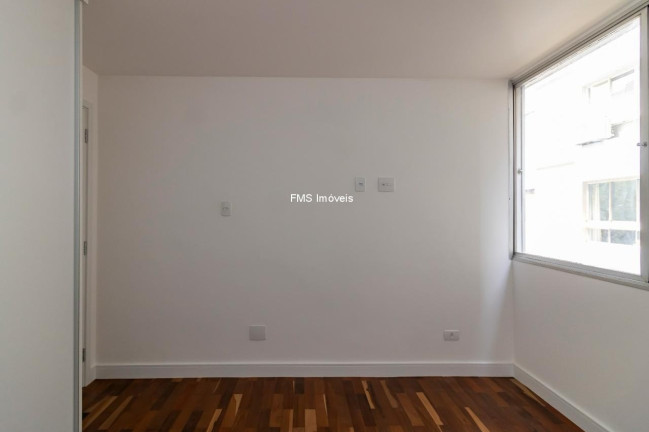 Imagem Imóvel com 4 Quartos à Venda, 120 m² em Santa Cecília - São Paulo Imagem Imóvel com 4 Quartos à Venda, 120 m² em Santa Cecília - São Paulo