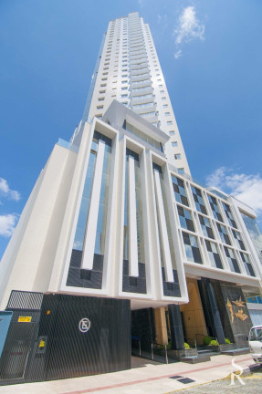 Apartamento com 4 Quartos à Venda, 153 m² em Centro - Balneário Camboriú