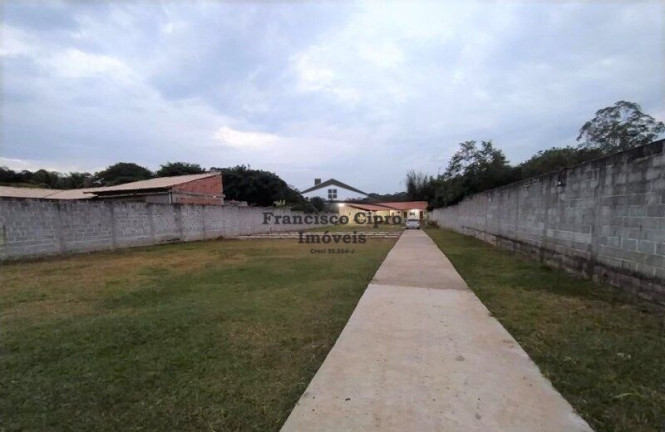Imagem Imóvel com 2 Quartos à Venda, 2.000 m² em Bom Jardim I - Guaratinguetá Imagem Imóvel com 2 Quartos à Venda, 2.000 m² em Bom Jardim I - Guaratinguetá