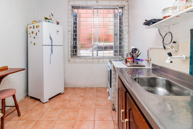 Imagem Imóvel com 4 Quartos à Venda, 74 m² em Petrópolis - Porto Alegre Imagem Imóvel com 4 Quartos à Venda, 74 m² em Petrópolis - Porto Alegre