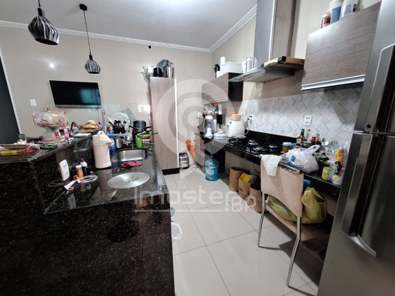 Imagem Casa com 5 Quartos à Venda, 210 m² em Demócrito Rocha - Fortaleza Imagem Casa com 5 Quartos à Venda, 210 m² em Demócrito Rocha - Fortaleza