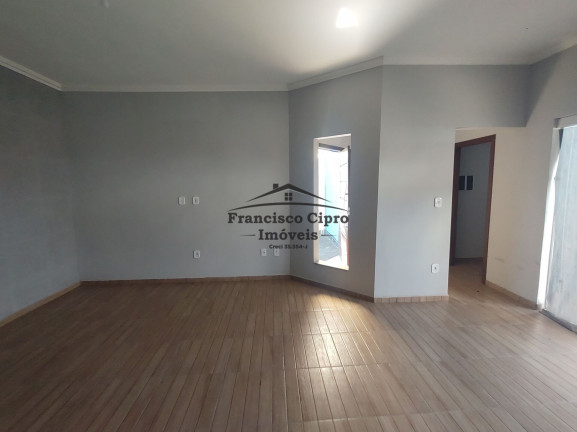 Imagem Casa com 1 Quarto à Venda, 80 m² em Village Santana - Guaratinguetá Imagem Casa com 1 Quarto à Venda, 80 m² em Village Santana - Guaratinguetá