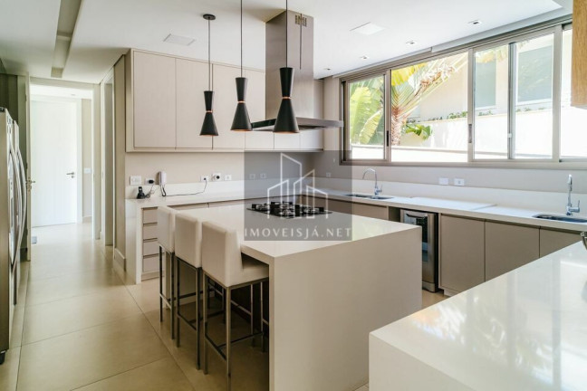 Imagem Casa com 5 Quartos à Venda, 1.180 m² em Alphaville - Santana De Parnaíba Imagem Casa com 5 Quartos à Venda, 1.180 m² em Alphaville - Santana De Parnaíba