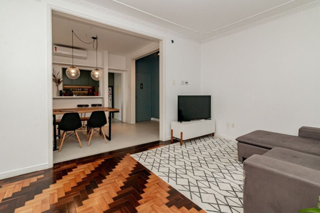 Imagem Apartamento com 3 Quartos à Venda, 97 m² em Moinhos De Vento - Porto Alegre Imagem Apartamento com 3 Quartos à Venda, 97 m² em Moinhos De Vento - Porto Alegre