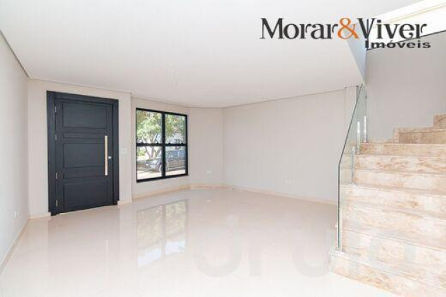 Imagem Sobrado com 3 Quartos à Venda, 167 m² em Pinheirinho - Curitiba Imagem Sobrado com 3 Quartos à Venda, 167 m² em Pinheirinho - Curitiba