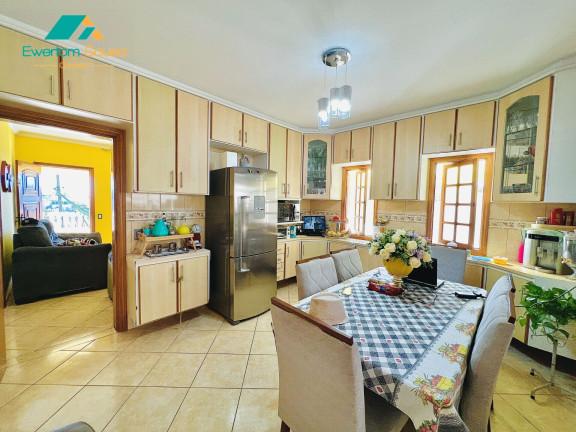 Imagem Casa com 2 Quartos à Venda, 170 m² em Terra Preta (terra Preta) - Mairiporã Imagem Casa com 2 Quartos à Venda, 170 m² em Terra Preta (terra Preta) - Mairiporã