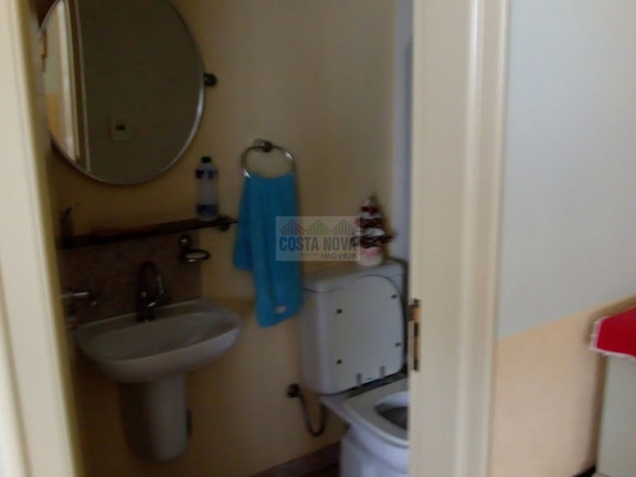 Imagem Casa com 4 Quartos à Venda, 300 m² em Mirandópolis - São Paulo