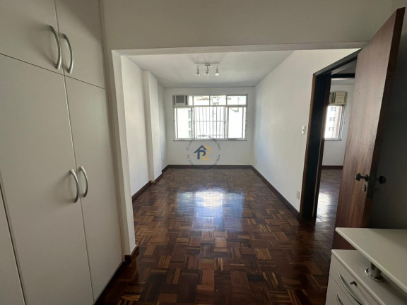 Imagem Apartamento com 2 Quartos à Venda, 80 m² em Icaraí - Niterói Imagem Apartamento com 2 Quartos à Venda, 80 m² em Icaraí - Niterói