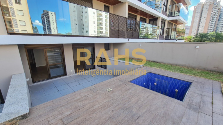 Imagem Apartamento com 3 Quartos à Venda, 265 m² em Atiradores - Joinville