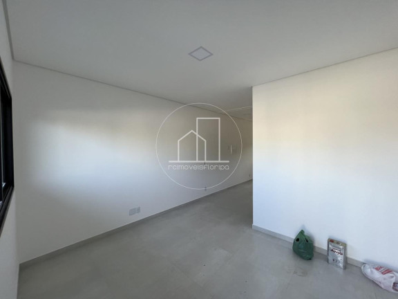 Imagem Casa com 2 Quartos à Venda, 150 m² em São João Do Rio Vermelho - Florianópolis Imagem Casa com 2 Quartos à Venda, 150 m² em São João Do Rio Vermelho - Florianópolis