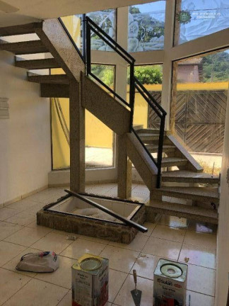 Imagem Sobrado com 4 Quartos à Venda, 252 m² em Canto Do Forte - Praia Grande Imagem Sobrado com 4 Quartos à Venda, 252 m² em Canto Do Forte - Praia Grande