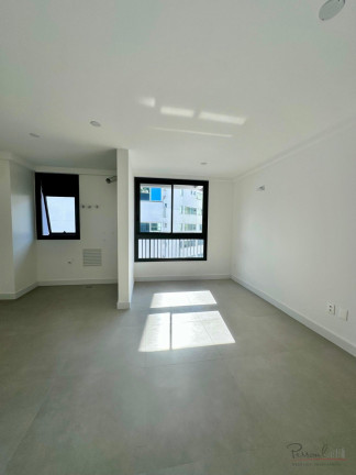 Imagem Apartamento com 2 Quartos à Venda, 92 m² em Centro - Florianópolis Imagem Apartamento com 2 Quartos à Venda, 92 m² em Centro - Florianópolis