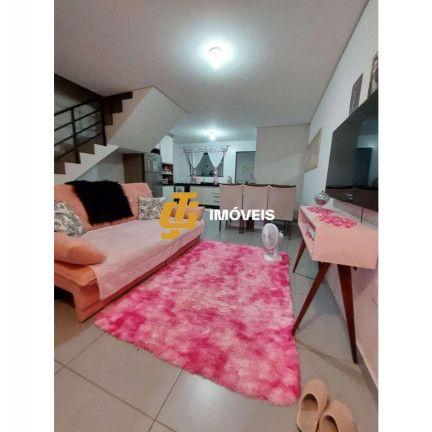 Imagem Sobrado com 2 Quartos à Venda, 75 m² em Santa Regina - Camboriú Imagem Sobrado com 2 Quartos à Venda, 75 m² em Santa Regina - Camboriú