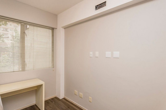 Imagem Imóvel à Venda, 31 m² em Petrópolis - Porto Alegre Imagem Imóvel à Venda, 31 m² em Petrópolis - Porto Alegre