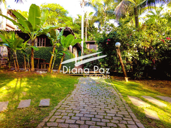 Imagem Edifício Residencial com 16 Quartos à Venda, em Centro - Búzios Imagem Edifício Residencial com 16 Quartos à Venda, em Centro - Búzios