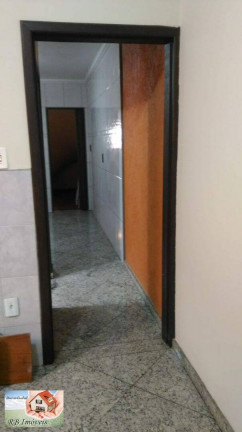 Imagem Casa com 4 Quartos à Venda, 220 m² em Jardim Do Estádio - Santo André Imagem Casa com 4 Quartos à Venda, 220 m² em Jardim Do Estádio - Santo André