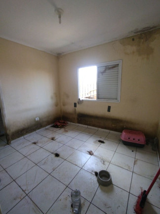 Imagem Sobrado com 2 Quartos à Venda, 70 m² em Vilamar - Praia Grande Imagem Sobrado com 2 Quartos à Venda, 70 m² em Vilamar - Praia Grande