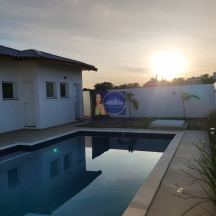 Imagem Casa de Condomínio com 3 Quartos para Temporada, 160 m² em Ninho Verde 2 - Pardinho Imagem Casa de Condomínio com 3 Quartos para Temporada, 160 m² em Ninho Verde 2 - Pardinho
