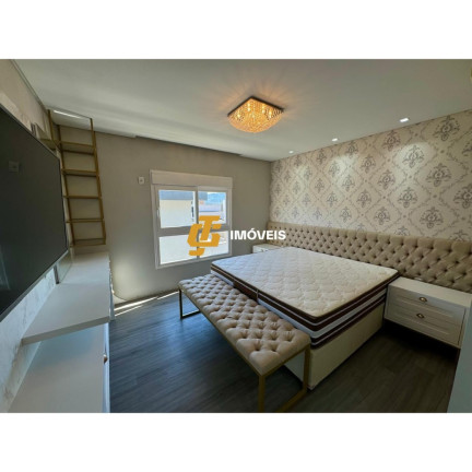 Imagem Casa com 3 Quartos à Venda, 289 m² em Caledônia - Camboriú Imagem Casa com 3 Quartos à Venda, 289 m² em Caledônia - Camboriú