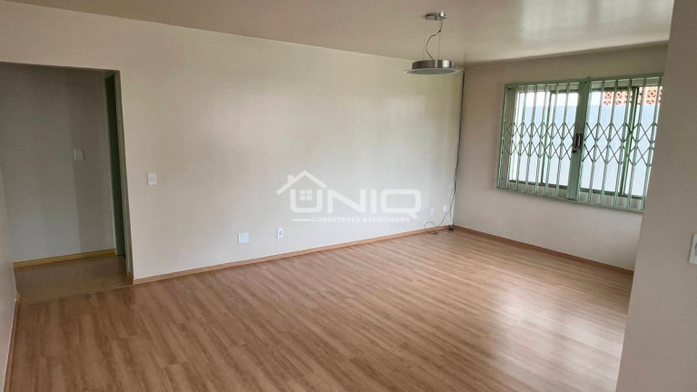 Imagem Casa com 3 Quartos à Venda, em Centro - Pato Branco Imagem Casa com 3 Quartos à Venda, em Centro - Pato Branco