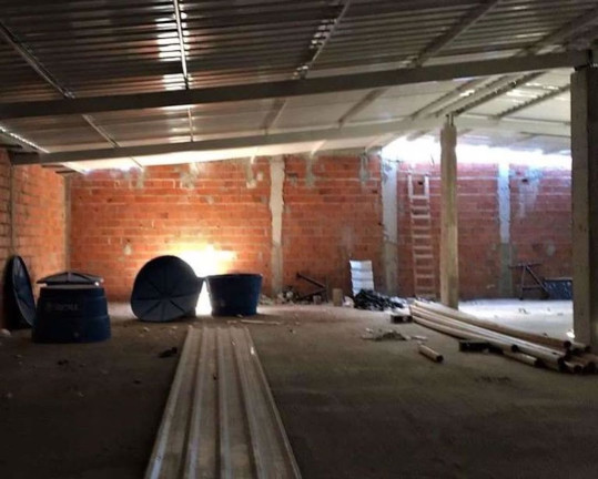 Imagem Sala Comercial à Venda ou Locação, em Parque São George - Cotia Imagem Sala Comercial à Venda ou Locação, em Parque São George - Cotia