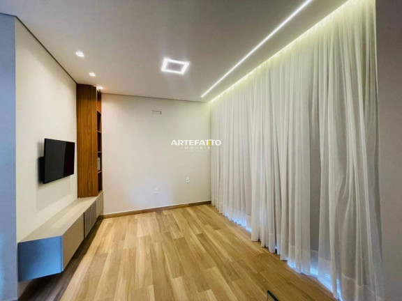 Imagem Sobrado com 4 Quartos à Venda, 250 m² Imagem Sobrado com 4 Quartos à Venda, 250 m²