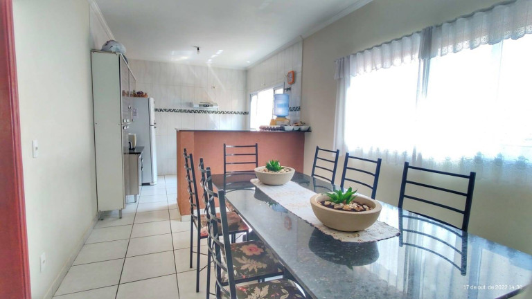 Imagem Casa com 3 Quartos à Venda, em Jardim Das Laranjeiras - Bragança Paulista Imagem Casa com 3 Quartos à Venda, em Jardim Das Laranjeiras - Bragança Paulista
