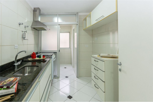 Imagem Imóvel com 2 Quartos à Venda,  em Vila Alexandria - São Paulo
