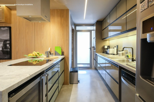 Imagem Apartamento com 3 Quartos à Venda, em Aldeia Da Baleia - São Paulo Imagem Apartamento com 3 Quartos à Venda, em Aldeia Da Baleia - São Paulo